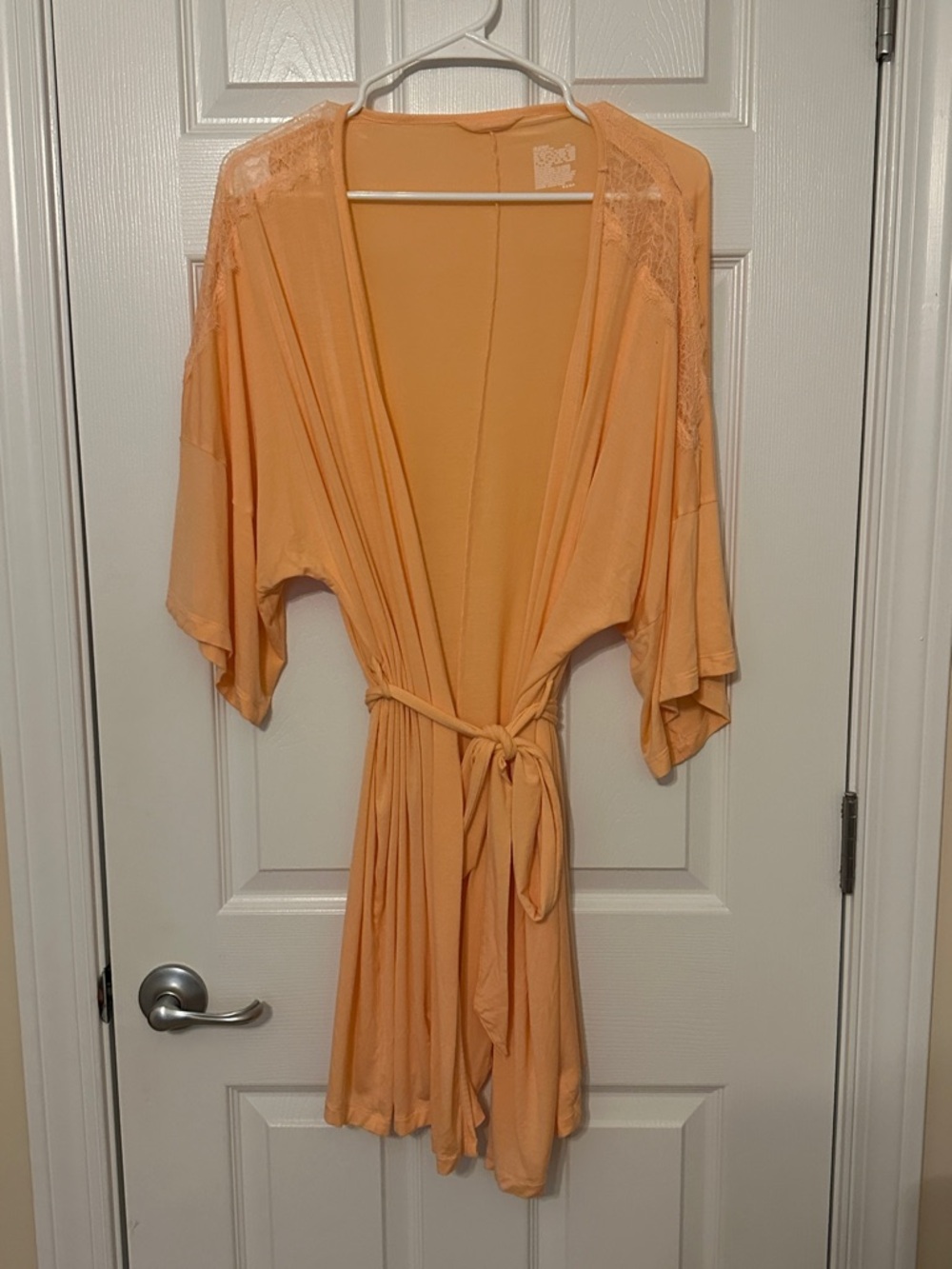 Gilligan & O'Malley Peach Lace-Trim Tie-Waist Robe